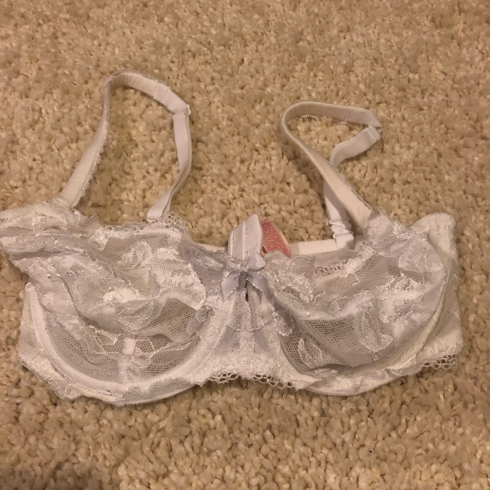 Body by Victoria lace bra